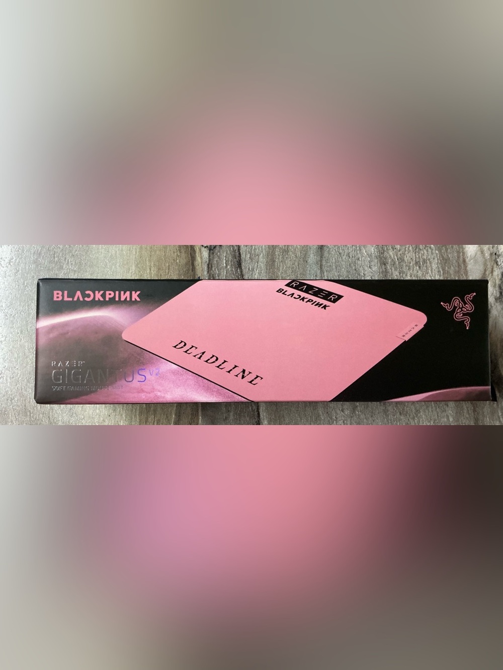Razer Gigantus V2 - M - Blackpink Edition Soft Gaming Mouse Mat